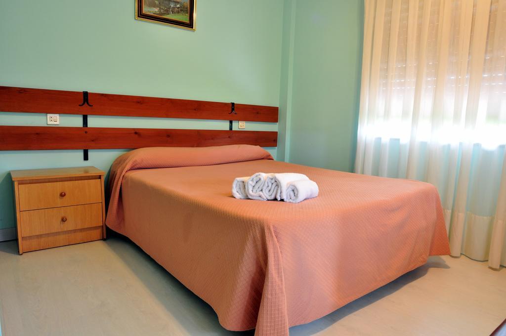 Pension Europa San Roque del Acebal Екстер'єр фото